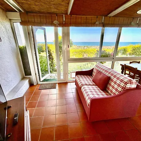 Bilo Belvedere Sx - Bilocale Con Giardino, Wifi E Vista Mare Apartman Marcelli