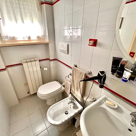 Bilo Belvedere Sx - Bilocale Con Giardino, Wifi E Vista Mare Apartman Marcelli